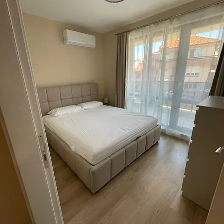 Medoni Summer Hive Διαμέρισμα Σωζόπολη